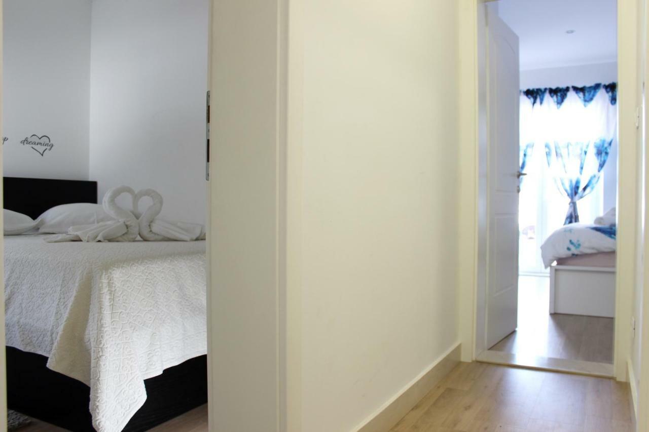 Apartment Pino Pucisca Exterior foto